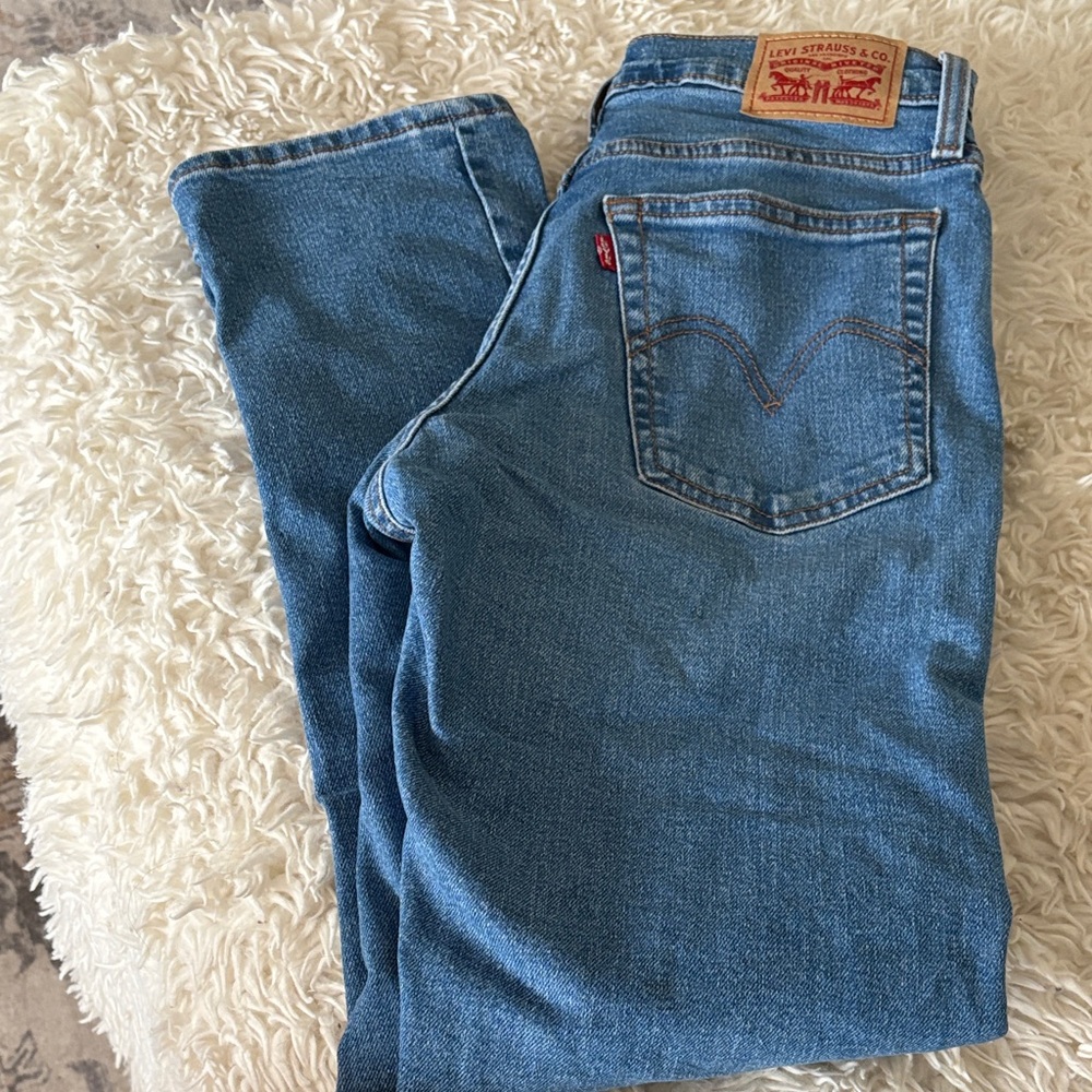 Levi's Wedgie Straight